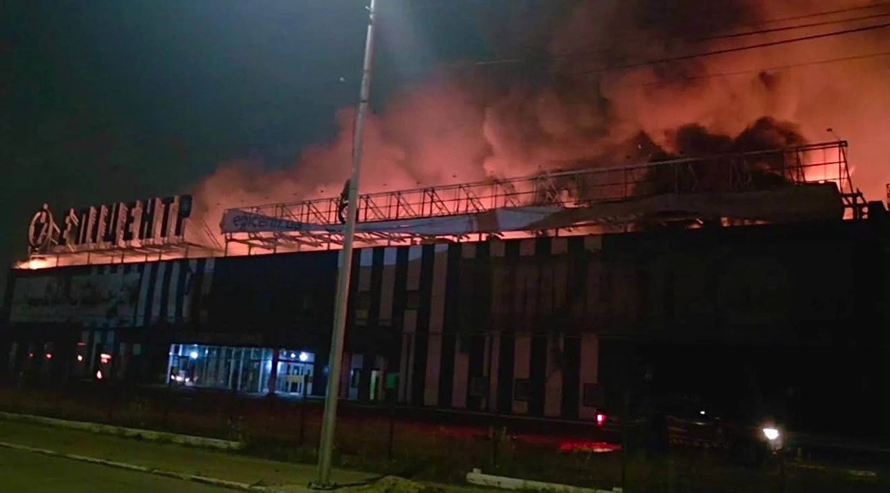 Ракетний удар по Епіцентру